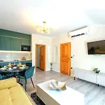 ゲストハウス Dubelj Dubrovnik Mokošica